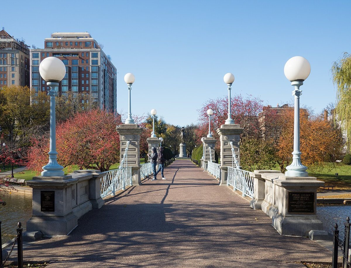 Suspension bridge over the lagoon in the Boston Public Garden